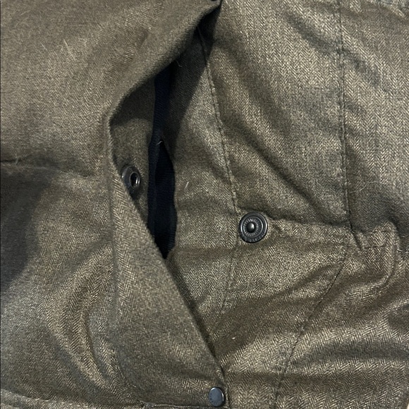 Hawke & Co Olive Puffer Jacket with Orange Accents - All Gender Small - Picture 7 of 10